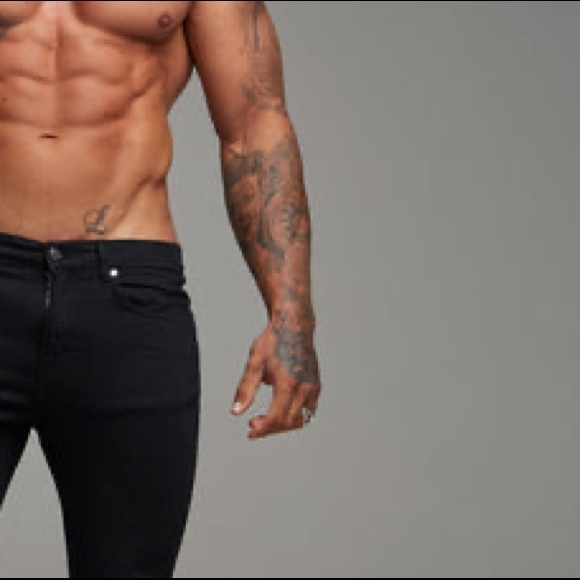 Pair of men’s Guess jeans (Black/Size 32) In perfect condition. Barely touched. - Picture 1 of 5